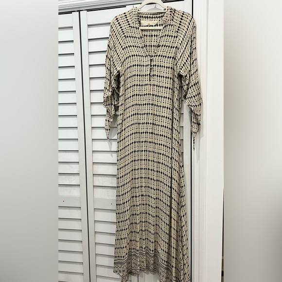 Jen’s Pirate Booty Hyacinth maxi dress by size M. - Picture 2 of 8